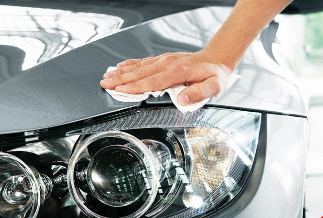 Dịch vụ đánh bóng đèn pha xe ô tô